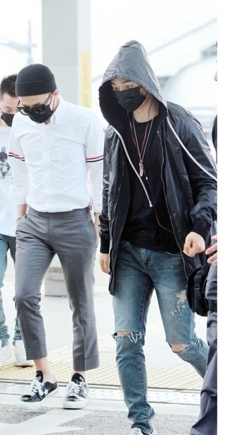 G-DRAGON 空港ファッション THOM BROWNE: K-POPだーいすき3